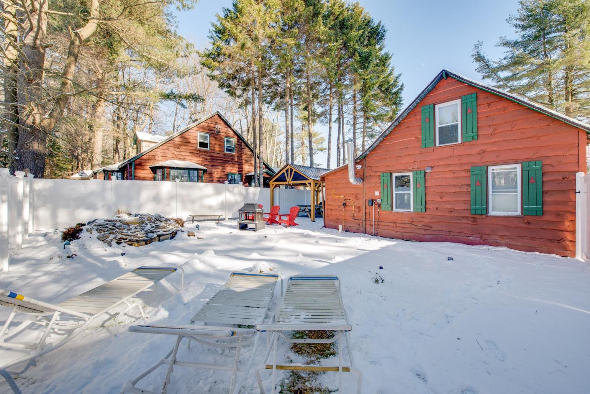 Rustic With Gas Grill Near Skiing! Blakeslee